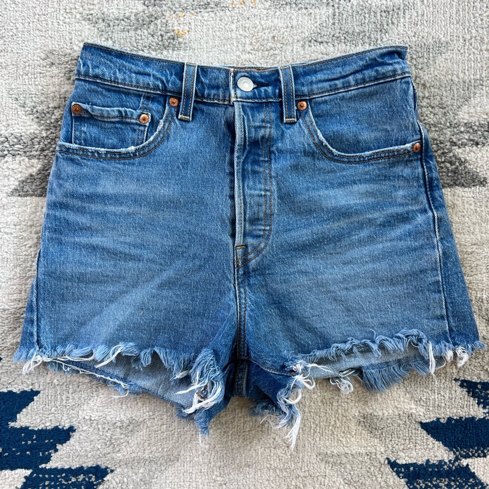 Levi’s Ribcage Denim Shorts